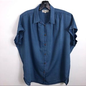 Madewell Chambray Button Down top Size M